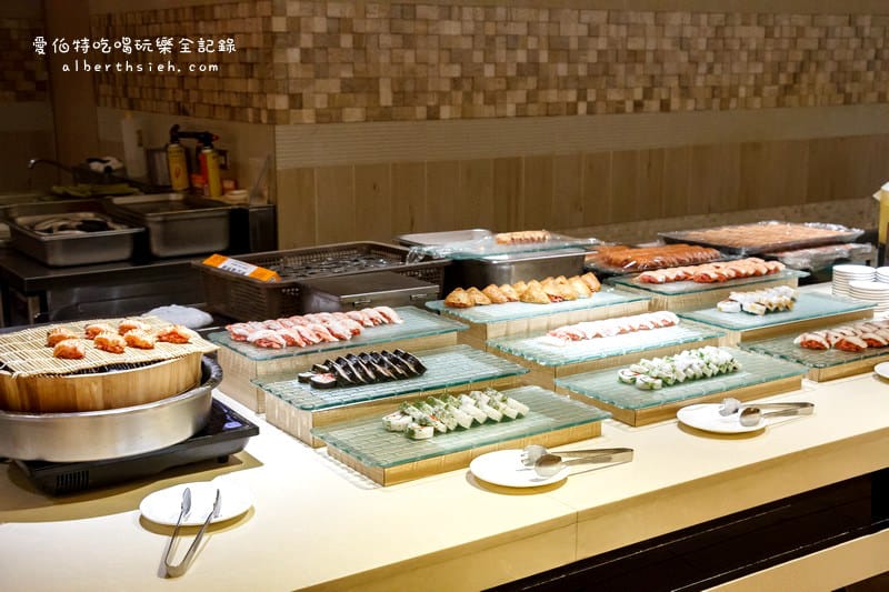 台中吃到飽．漢來海港-廣三SOGO店（新鮮好吃的螃蟹大軍輪番上陣）