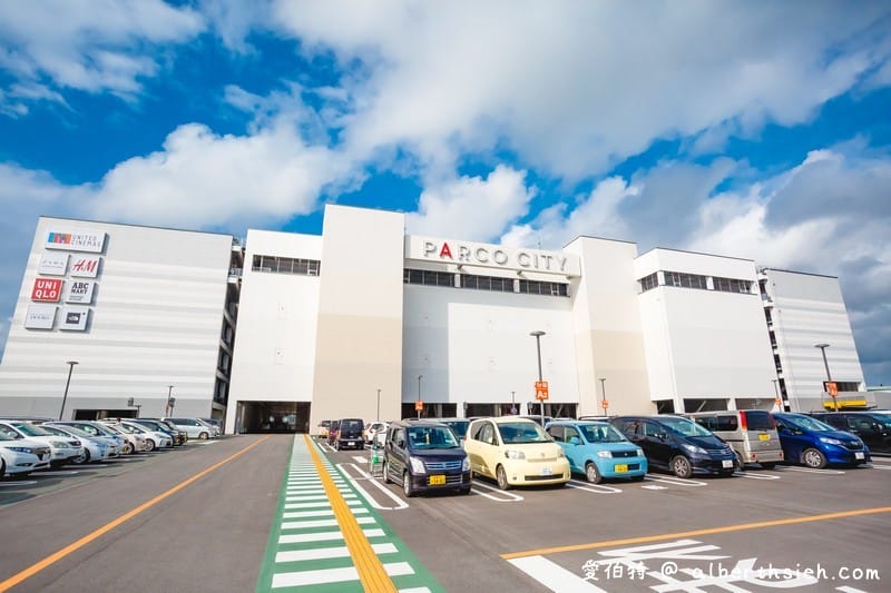 沖繩自駕自由行．永旺夢樂城AEON MALL（血拚購物新天堂吃喝玩樂隨你選）