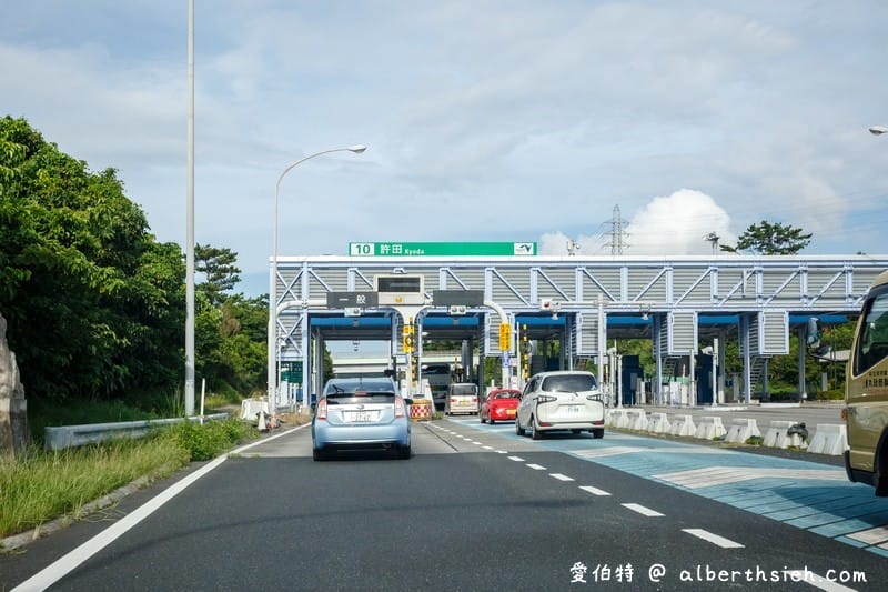 沖繩自駕自由行．體驗右駕開車（加油/中文導航/高速公路/客路租車/Tabirai租車）