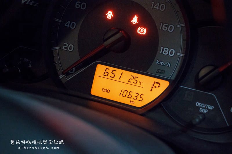 沖繩自駕自由行．體驗右駕開車（加油/中文導航/高速公路/客路租車/Tabirai租車）