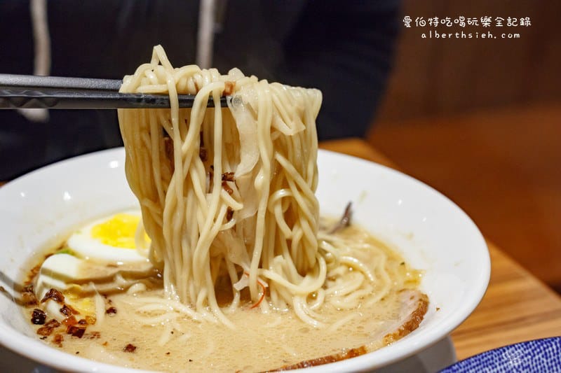 雞玉錦拉麵.桃園中壢華泰名品城美食(日本連續四年排隊美食拉麵) - 第18張圖 雞玉錦拉麵.桃園中壢華泰名品城美食(日本連續四年排隊美食拉麵)