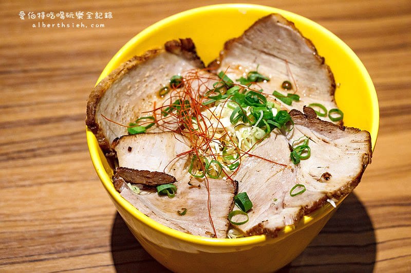 雞玉錦拉麵.桃園中壢華泰名品城美食(日本連續四年排隊美食拉麵) - 第23張圖 雞玉錦拉麵.桃園中壢華泰名品城美食(日本連續四年排隊美食拉麵)