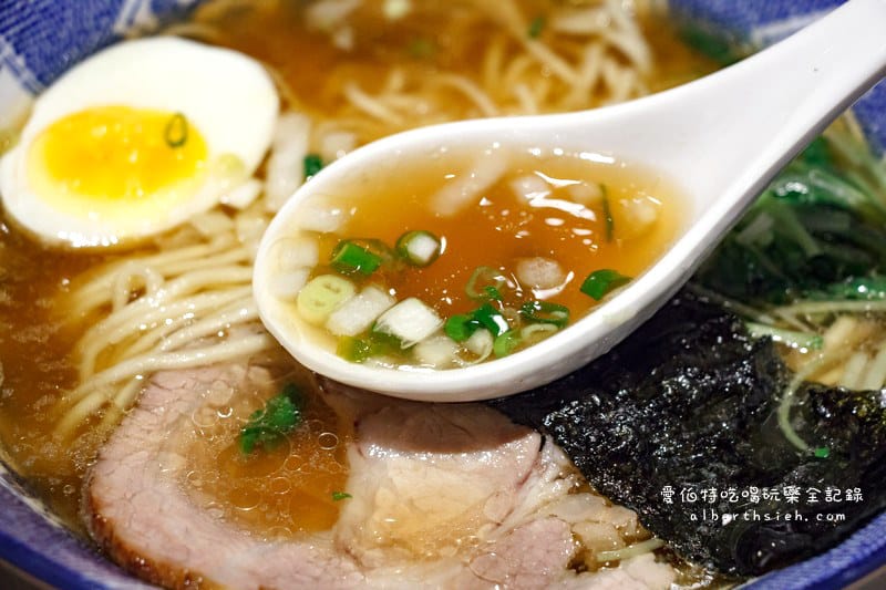 雞玉錦拉麵.桃園中壢華泰名品城美食(日本連續四年排隊美食拉麵) - 第14張圖 雞玉錦拉麵.桃園中壢華泰名品城美食(日本連續四年排隊美食拉麵)