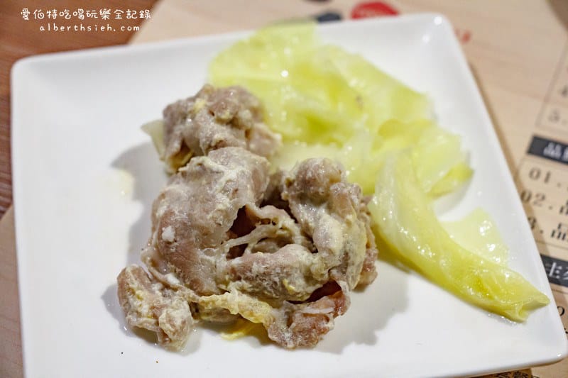 新莊丹鳳捷運站美食．加分100%浜中特選昆布鍋物（家芬豆花香濃牛奶火鍋升級版涮涮鍋）