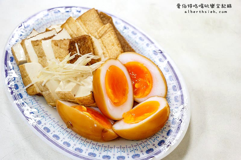 達摩麵店．桃園大溪美食（口感偏淡，但提供的醬汁味道很讚）