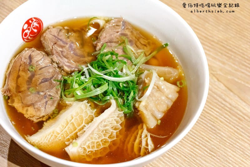 品川蘭．桃園區愛買（CNN評選美食，配菜的辣椒超開胃）