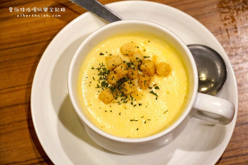 東京台場自由行．Diver City：Hamburg & Steak HIRO（有附上鐵板可以自行燒烤加熱牛排）