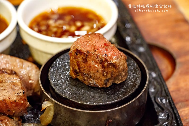 東京台場自由行．Diver City：Hamburg & Steak HIRO（有附上鐵板可以自行燒烤加熱牛排）