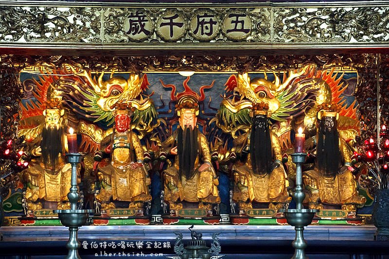 桃園廟宇．明倫三聖宮：變形金剛（中西合璧戰鬥力超強門神）