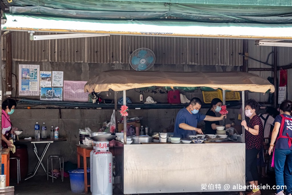 內埔農會陽春麵．台中后里美食（乾麵配店家自製辣醬絕配） @愛伯特