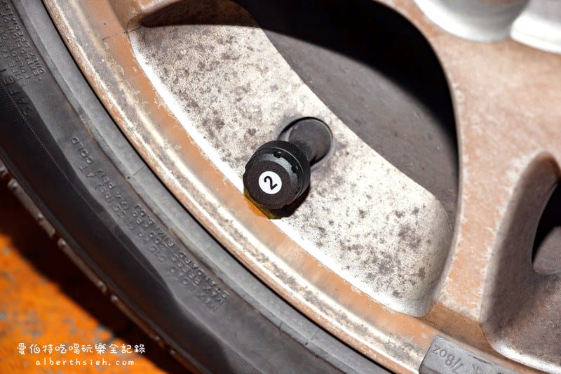 汽車胎壓偵測．Trywin：TPMS 300 solar（減少爆胎意外，你安裝了嗎？）