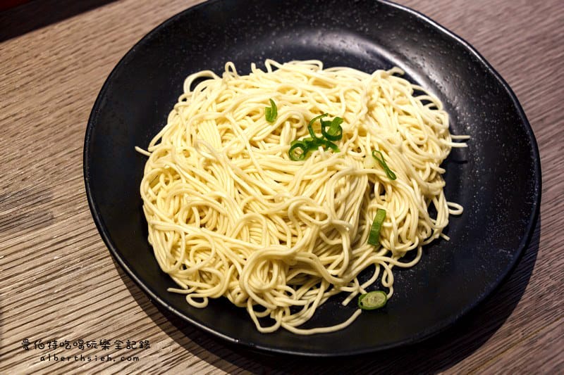 一風堂拉麵．桃園中壢美食（席捲青埔高鐵的日本人氣拉麵）