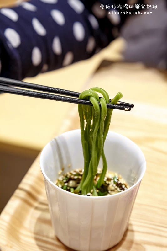 新北市林口．三井Outlet：nana’s green tea（抹茶界的星巴克）