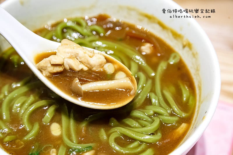 新北市林口．三井Outlet：nana’s green tea（抹茶界的星巴克）