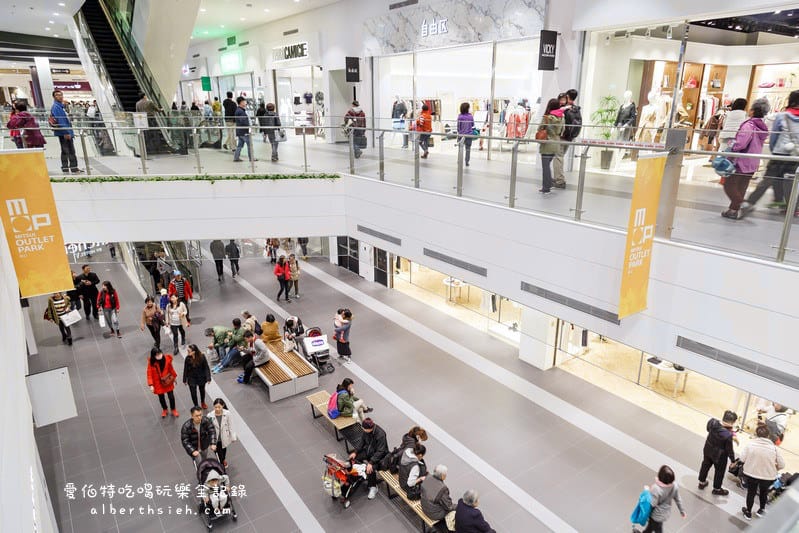 林口三井Mitsui Outlet Park（超過220家店鋪的國際日系品牌以及美食料理）