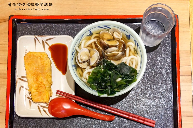丸龜製麵．桃園新光三越美食（烏龍麵條Q彈滑順好吃）