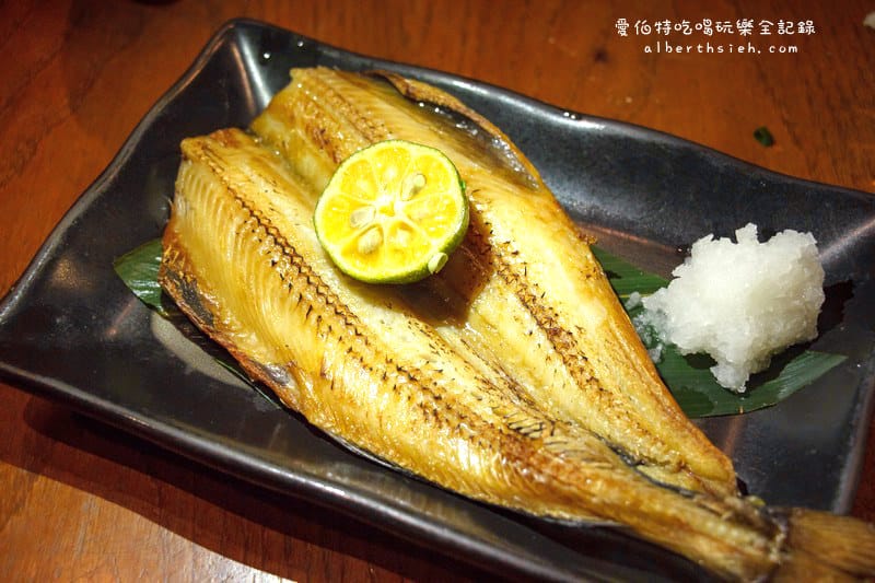 沖繩自駕自由行．琉球食king（國際通巷子內的在地風情料理居酒屋）