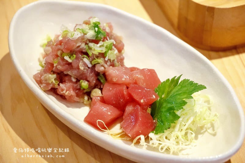 宜蘭礁溪．里海Cafe（可以享受到海味的鮮美，又有咖啡廳的舒適與輕鬆）
