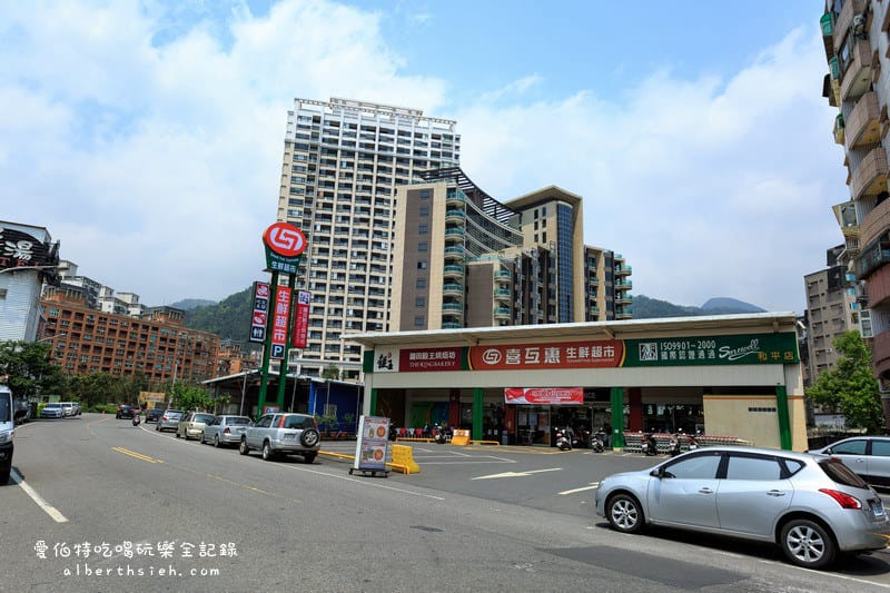 宜蘭礁溪．里海Cafe（可以享受到海味的鮮美，又有咖啡廳的舒適與輕鬆）