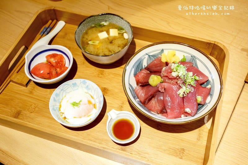 宜蘭礁溪．里海Cafe（可以享受到海味的鮮美，又有咖啡廳的舒適與輕鬆）
