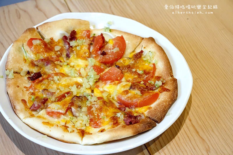 宜蘭礁溪．里海Cafe（可以享受到海味的鮮美，又有咖啡廳的舒適與輕鬆）