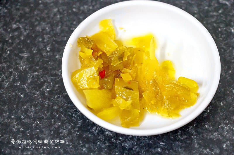 大成羊排麵。牛肉麵．宜蘭美食（百大名店之小吃類第二名）