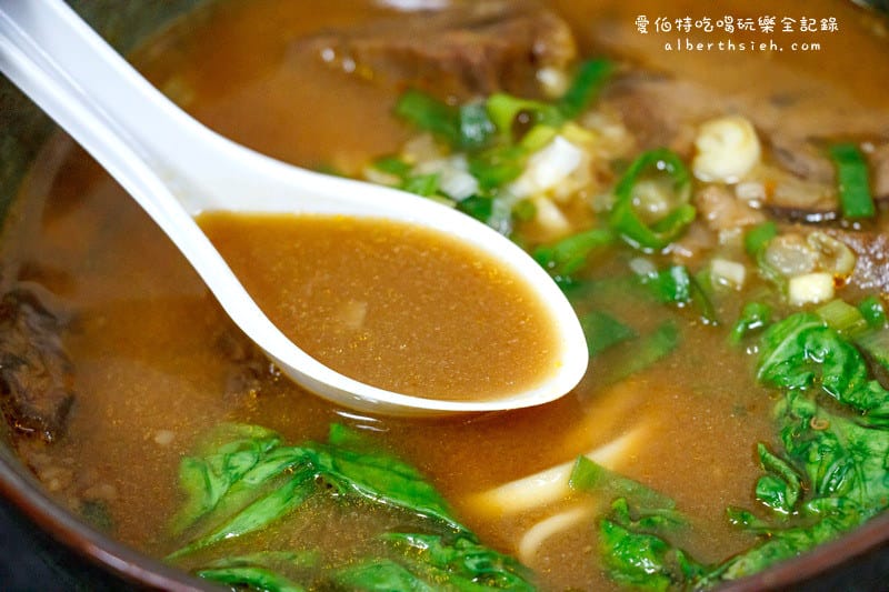 大成羊排麵。牛肉麵．宜蘭美食（百大名店之小吃類第二名）
