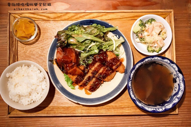 鳥取美食自由行．Cafe-nee（巷弄中的美味泰式咖哩飯）