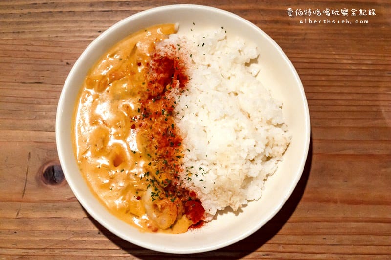 鳥取美食自由行．Cafe-nee（巷弄中的美味泰式咖哩飯）