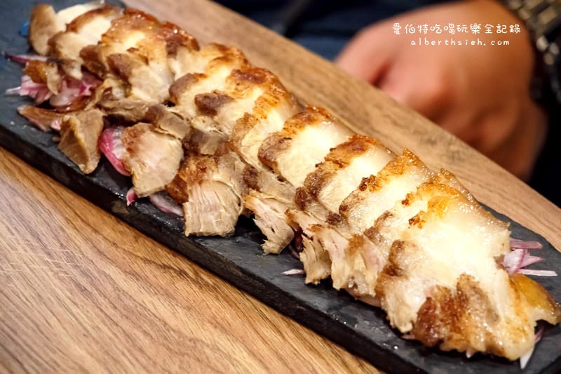 新北市中和．新の店（種類變化樣式多的熱炒店）
