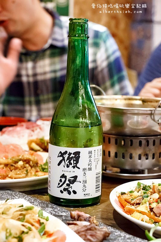新北市中和．新の店（種類變化樣式多的熱炒店）