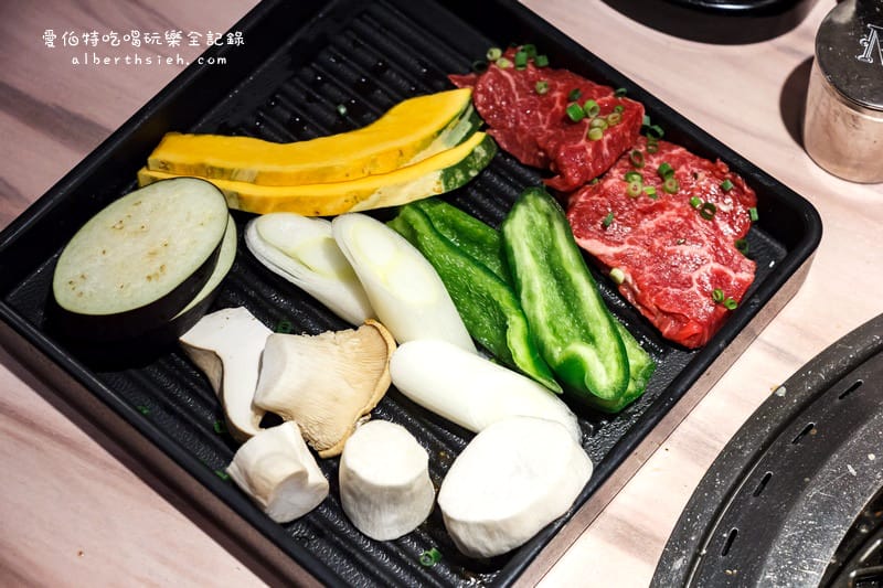 沖繩吃到飽美食．燒肉乃我那霸（什麼！居然有和牛放題）