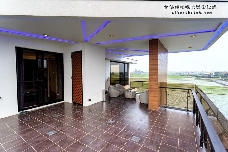 宜蘭五結．The One Villa 樂灣民宿（偶像劇般的泳池派對）