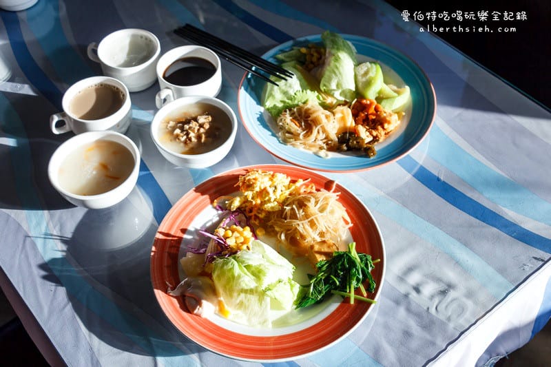 南投民宿．清境夏都夢幻山林（環境清幽適合家族團體入住）