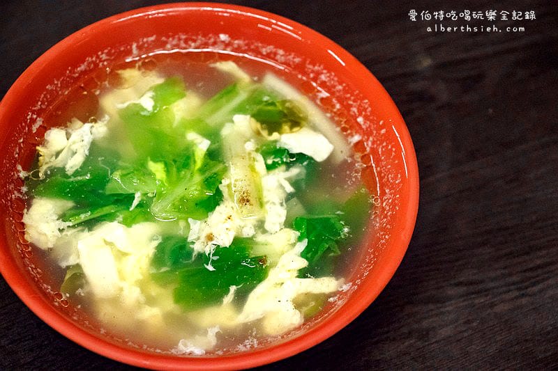 桃園龜山美食．紅門大腸蚵仔麵線（林口長庚巷弄老店小吃美食）