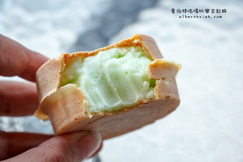 桃園蘆竹．紅豆小舖（創新口味的冰車輪餅）
