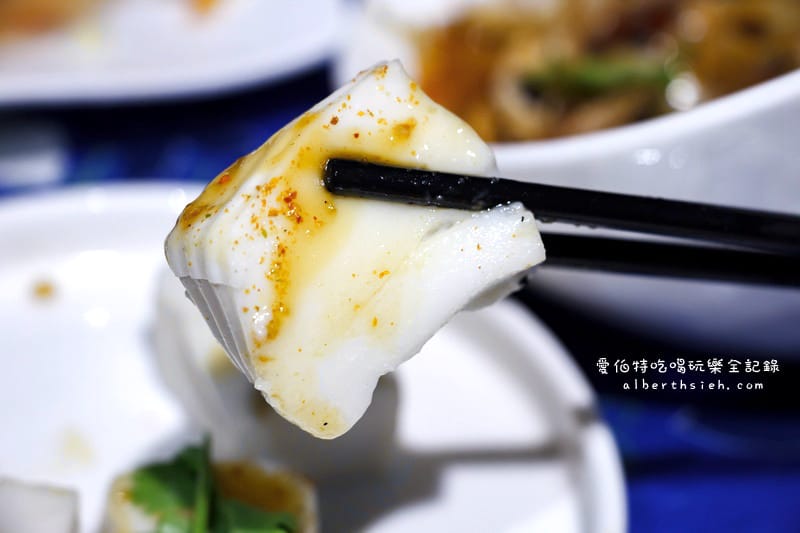 台北圓山美食．駱師父醬味川客菜（美國馬鈴薯入味川菜一拍即合阿！）