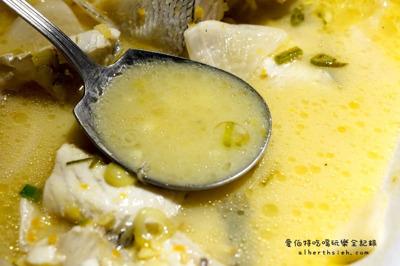 台北圓山美食．駱師父醬味川客菜（美國馬鈴薯入味川菜一拍即合阿！）