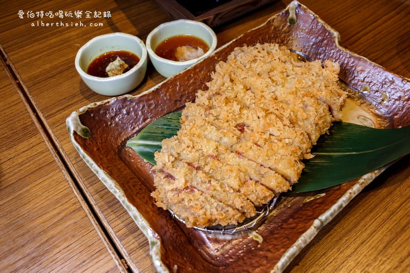 台北微風松高．伊勢路-勝勢日式豬排（夏日新菜酥炸炙燒肋眼牛排酥脆軟嫩好吃）