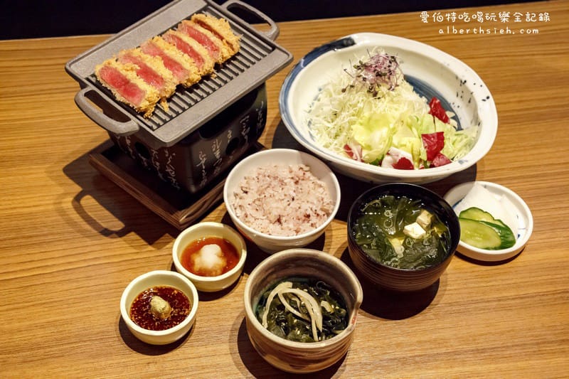 台北微風松高．伊勢路-勝勢日式豬排（夏日新菜酥炸炙燒肋眼牛排酥脆軟嫩好吃）