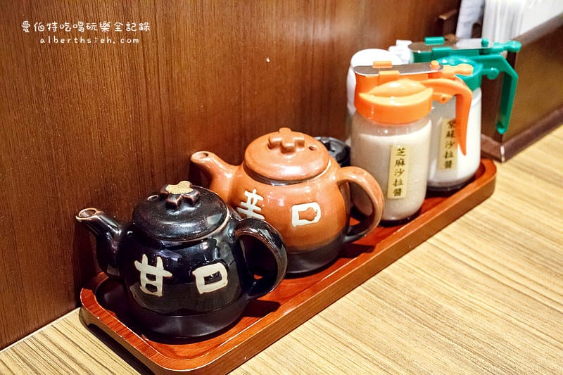 台北微風松高．伊勢路-勝勢日式豬排（夏日新菜酥炸炙燒肋眼牛排酥脆軟嫩好吃）