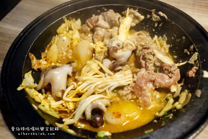 劉震川日韓大食館．台北公館美食（韓式料理火烤兩吃小火鍋）
