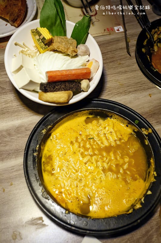 劉震川日韓大食館．台北公館美食（韓式料理火烤兩吃小火鍋）