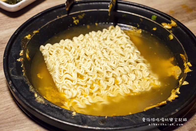 劉震川日韓大食館．台北公館美食（韓式料理火烤兩吃小火鍋）