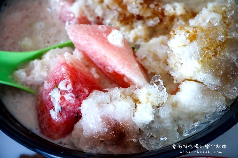 馬來西亞沙巴美食．山打根：建發食物中心（ABC冰清涼解暑初體驗）