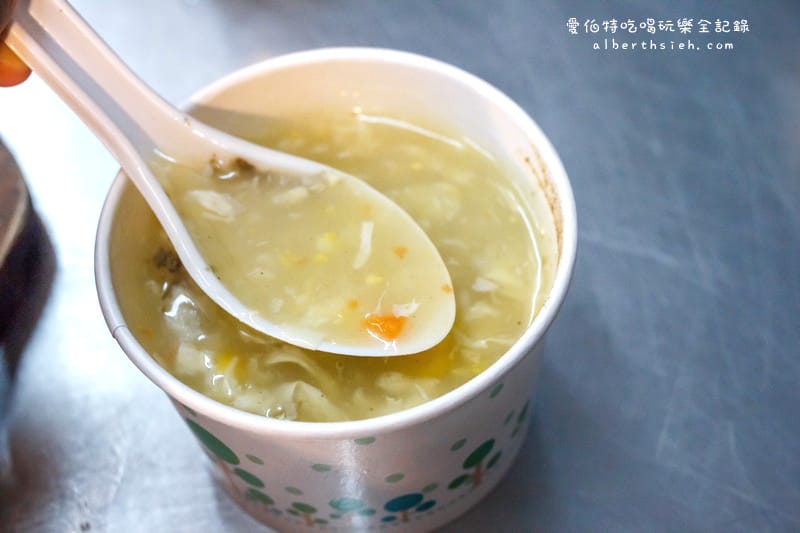 桃園宵夜．大廟厚切牛排（深夜也吃的到熱騰騰的牛排）