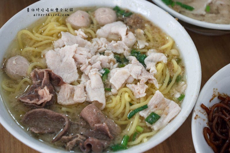 亞庇：家香生肉麵．馬來西亞美食（沙巴必吃的特色餐點）