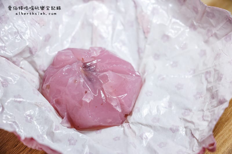伴手禮懶人包．名古屋必買必吃戰利品（赤福、坂角総本舖、兩口屋是清、蝦味煎餅、青柳総本家）
