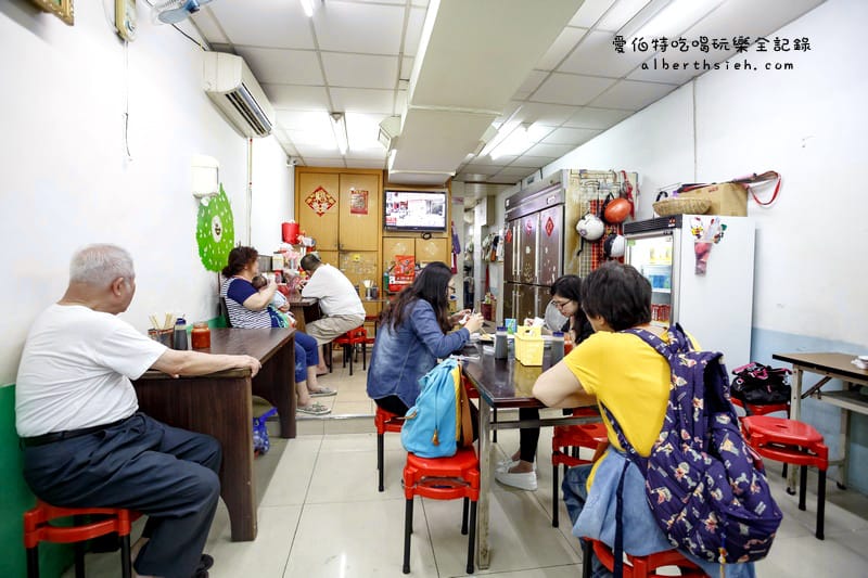 中平肉圓世家．桃園中壢美食（皮Q內餡清爽不油膩的清蒸肉圓）