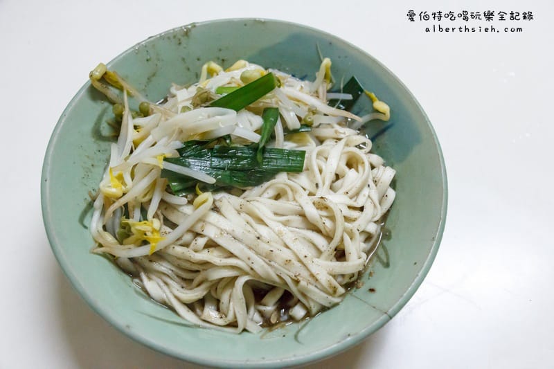 台中后里．阿松肉丸美食店（第三市場中的50年小吃老店）